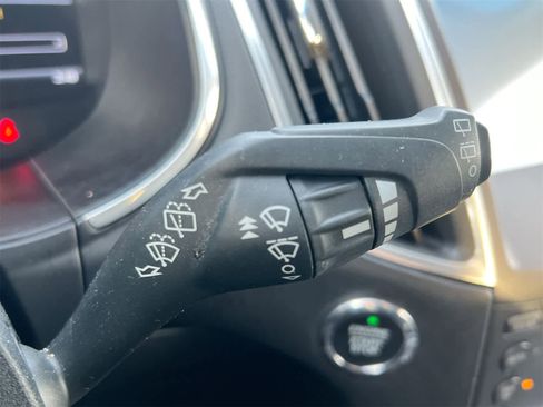 Used 2017 Ford Edge Titanium w/ Technology Package image 25