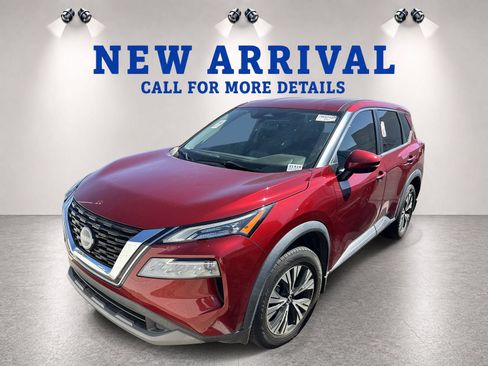 Used 2022 Nissan Rogue SV FWD image 2