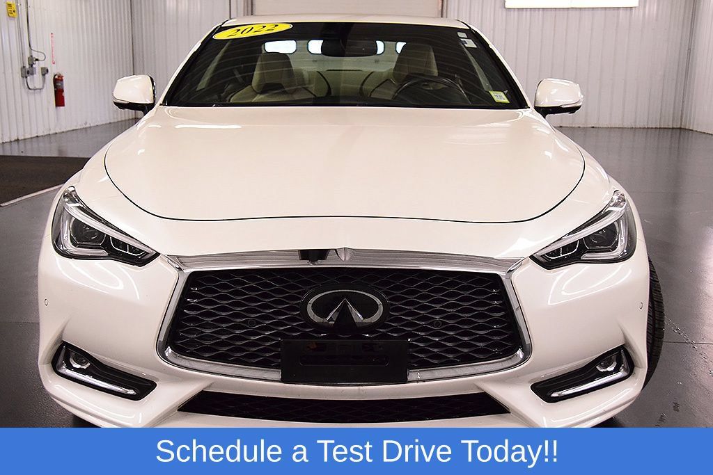 Used 2022 INFINITI Q60 3.0t Luxe w/ Essential Package AWD/4WD image 2