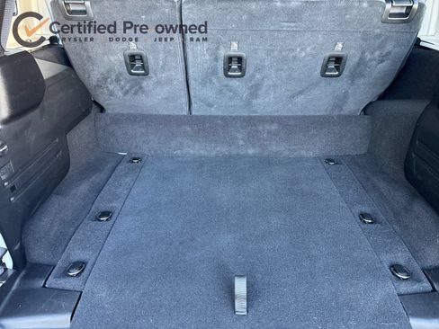 Certified 2025 Jeep Wrangler Unlimited Sahara AWD/4WD image 16