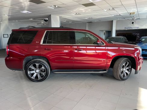 Used 2016 GMC Yukon SLT w/ HD Trailering Package image 10