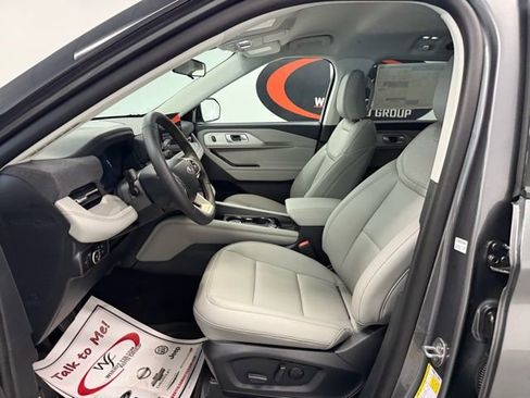 New 2026 Ford Explorer Active w/ Active Comfort Package image 10