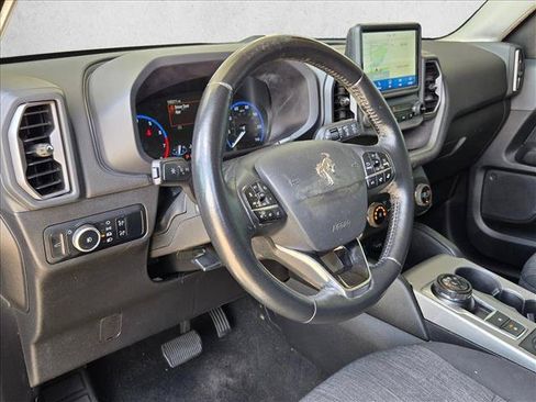 Used 2021 Ford Bronco Sport Big Bend w/ Big Bend Package (96B) AWD/4WD image 9