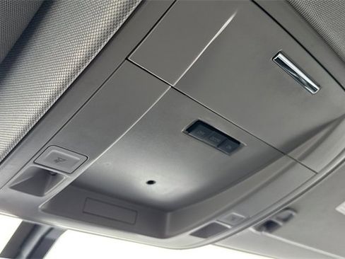 Used 2017 GMC Sierra 2500 2WD Crew Cab image 24