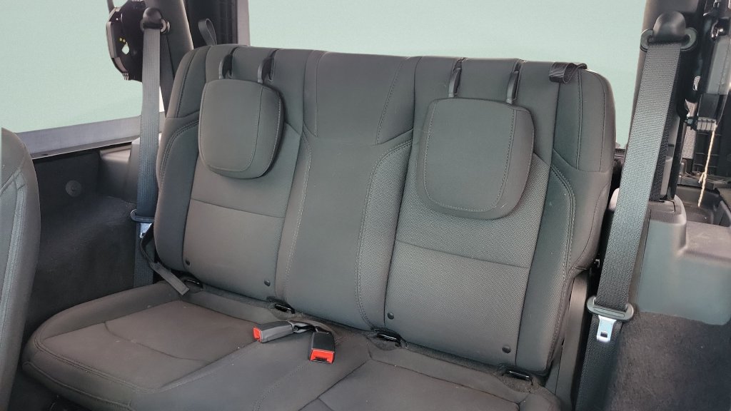 Used 2021 Jeep Wrangler Sport AWD/4WD image 13