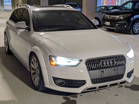 Used 2016 Audi A4 Premium Plus w/ Technology Package image 3