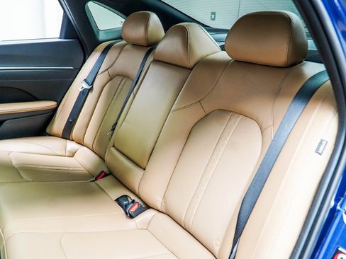 Used 2021 Hyundai Sonata Limited image 42