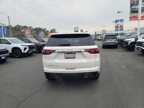 Used 2022 Chevrolet Traverse High Country image 7