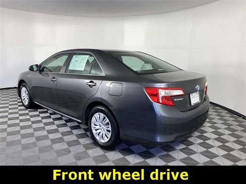 Used 2013 Toyota Camry LE image 6