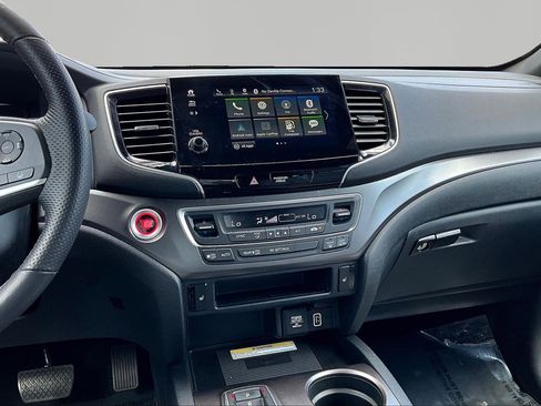 Used 2023 Honda Passport EX-L image 9
