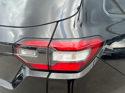Used 2024 Honda Pilot EX-L image 27