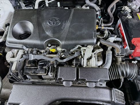 Certified 2020 Toyota RAV4 XLE w/ All Weather Liner Package image 32