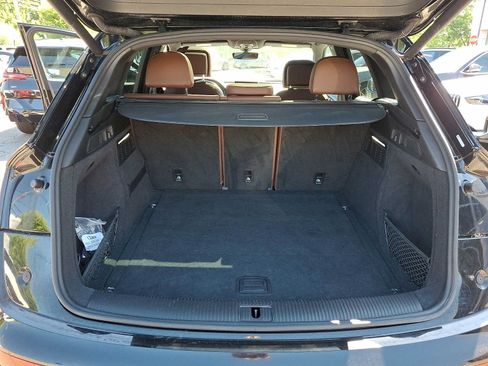 Used 2019 Audi Q5 2.0T Premium Plus w/ Premium Plus Package AWD/4WD image 29