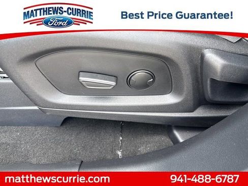 New 2026 Ford Explorer Active RWD image 12