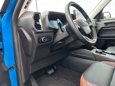 Used 2025 Ford Bronco Sport Outer Banks w/ Outer Banks Tech Package+ image 22