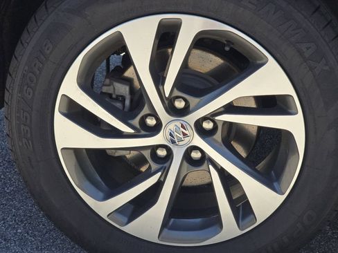 Used 2023 Buick Envision Essence FWD image 8