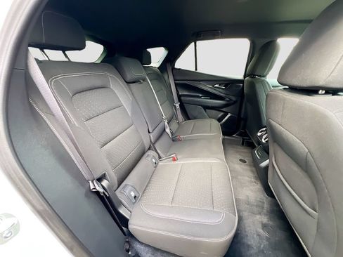 Used 2025 Chevrolet Blazer EV LT AWD/4WD image 25