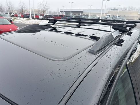 Used 2017 GMC Acadia Limited SLT image 9