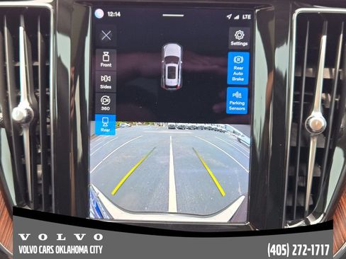 Certified 2023 Volvo XC60 B5 Plus w/ Protection Package Premier FWD image 14