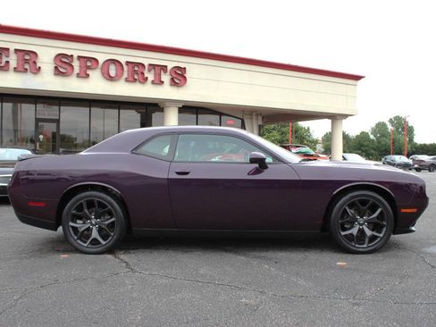 Used 2020 Dodge Challenger SXT w/ Blacktop Package image 3
