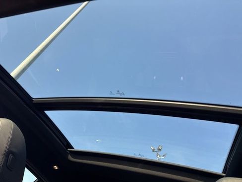 Used 2019 BMW X4 xDrive30i w/ Convenience Package image 29