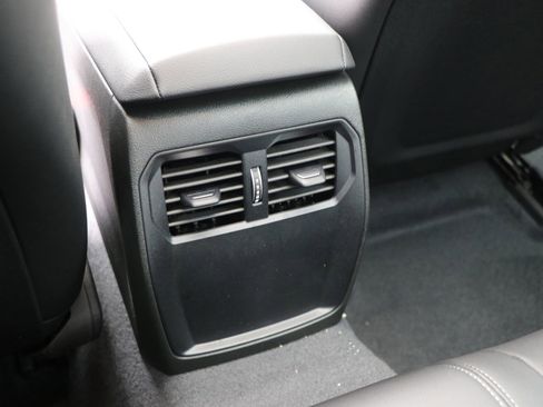 Used 2024 BMW M240i xDrive Coupe w/ Premium Package image 32