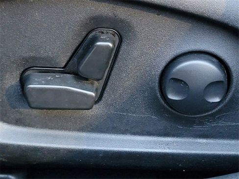 Certified 2023 Jeep Compass Limited image 4