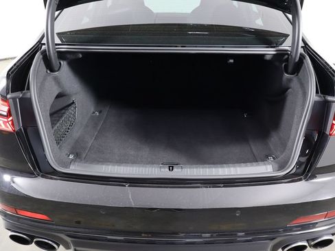 Used 2020 Audi S6 Premium Plus w/ Black Optic Package AWD/4WD image 17