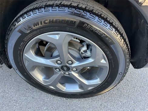 Used 2023 Ford Escape ST-Line w/ Tech Pack #1 image 11