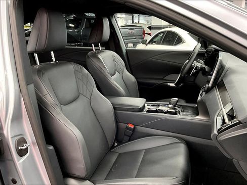 Used 2026 Lexus RX 350 Premium w/ Accessory Package (2T) FWD image 9