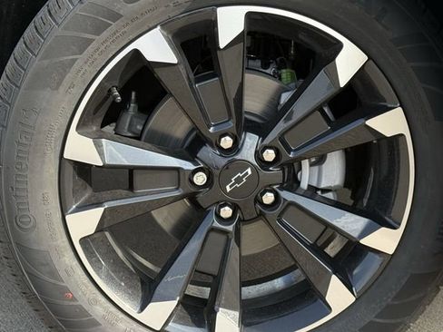 New 2026 Chevrolet Equinox RS AWD/4WD image 10