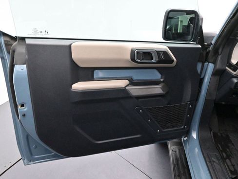 Used 2022 Ford Bronco Wildtrak image 9