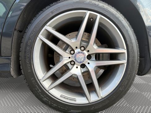 Used 2015 Mercedes-Benz S 550 4MATIC Sedan image 29