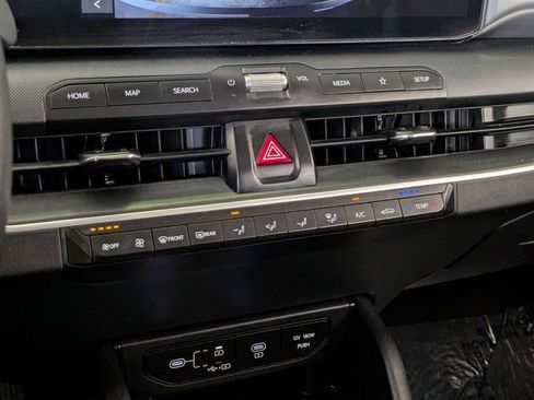 Used 2025 Kia K4 FWD image 17