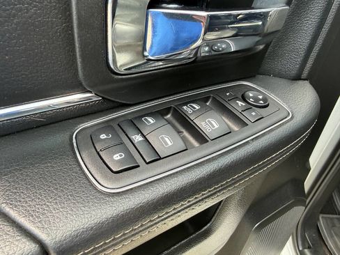 Used 2018 RAM 3500 Laramie w/ Snow Chief Group AWD/4WD image 15