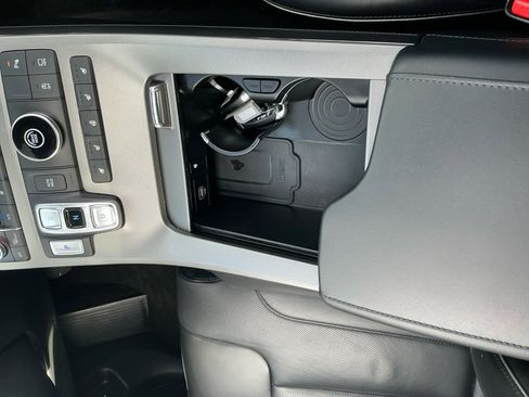 Used 2022 Hyundai Palisade Calligraphy w/ Cargo Package image 15