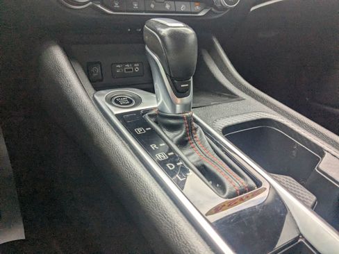 Used 2024 Nissan Sentra SR FWD image 18