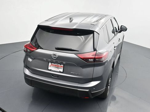 Used 2024 Nissan Rogue SV AWD/4WD image 20