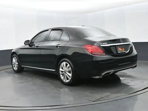 Used 2019 Mercedes-Benz C 300 4MATIC Sedan image 9
