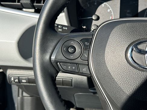 Used 2024 Toyota Corolla SE w/ SE Premium Package image 14