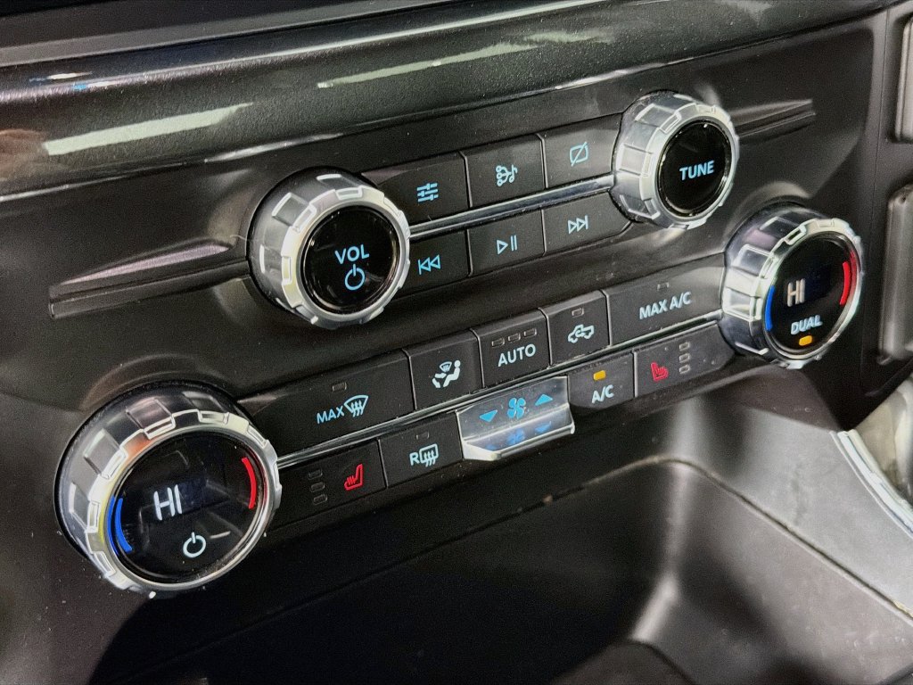 Used 2021 Ford F150 4x4 SuperCrew image 16