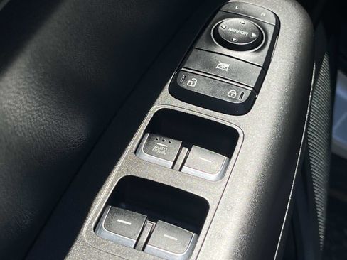 Used 2020 Kia Sportage LX AWD/4WD image 29