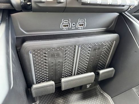 New 2026 RAM 3500 Laramie w/ Max Tow Package AWD/4WD image 21