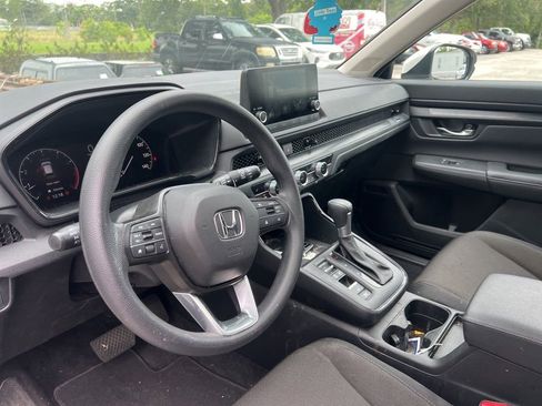 Used 2025 Honda CR-V EX image 9