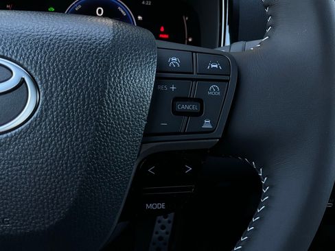 New 2026 Toyota Camry SE image 32