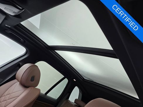 Certified 2024 BMW X5 sDrive40i w/ Premium Package RWD image 12