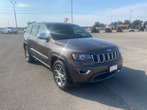 Used 2020 Jeep Grand Cherokee Limited w/ Trailer Tow Group IV image 8