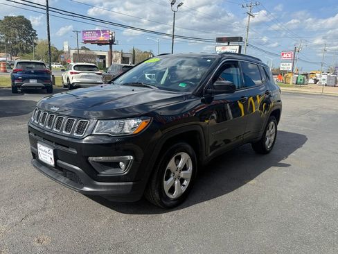 Used 2019 Jeep Compass Latitude image 7
