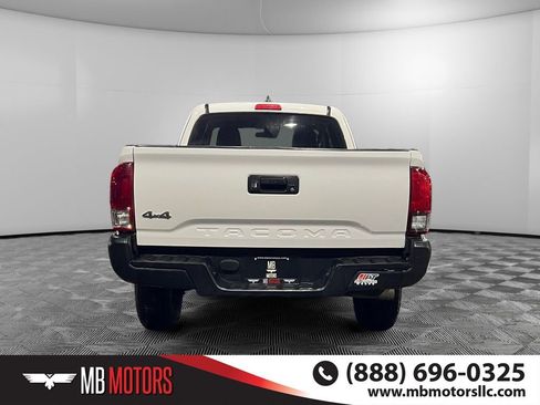 Used 2021 Toyota Tacoma SR image 4