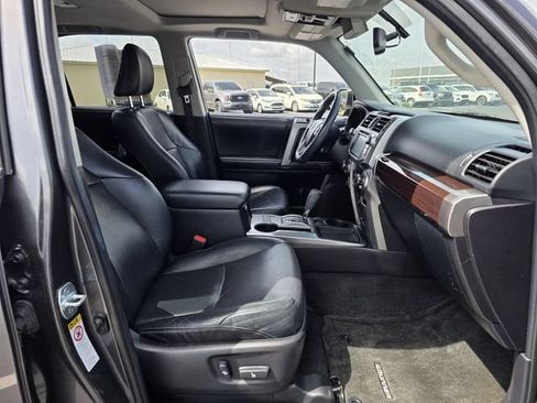 Used 2016 Toyota 4Runner Limited RWD image 23